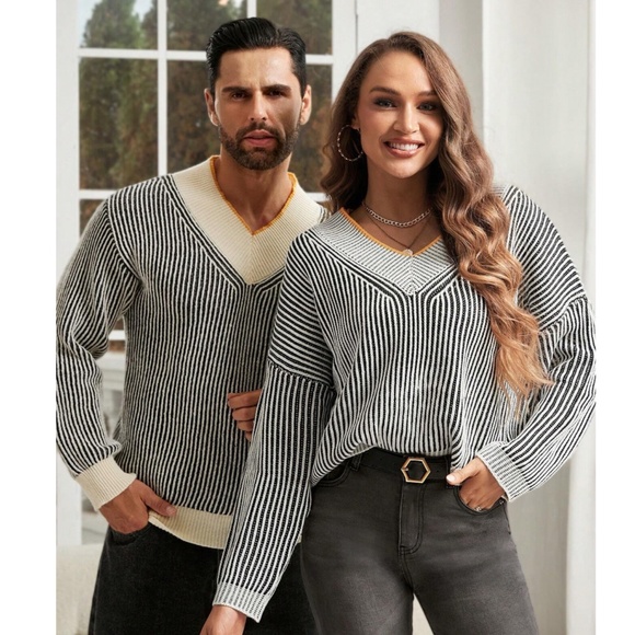 Oversized Rib Knit Striped V-Neck Black Gray Pullover Sweater - Picture 8 of 8